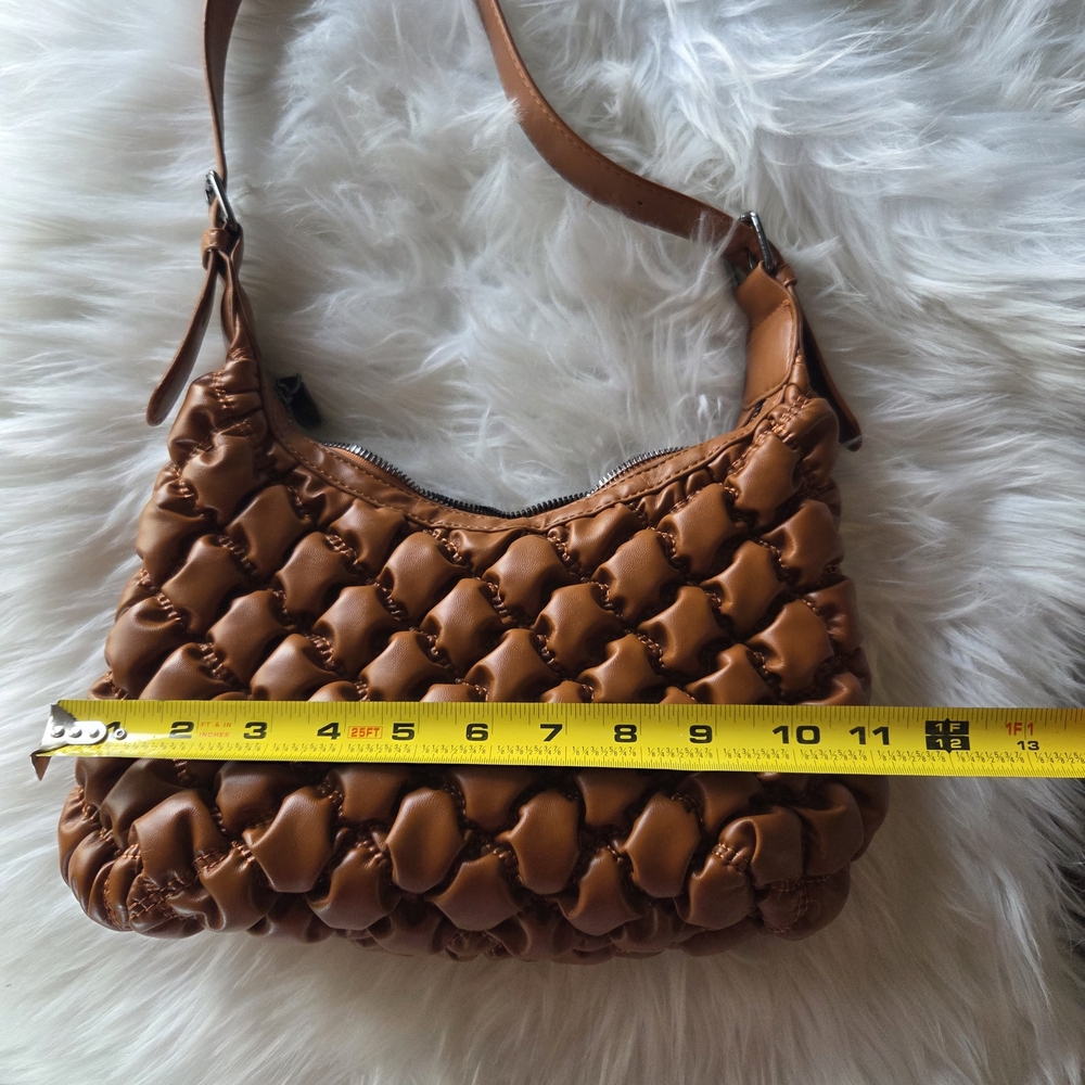 Quilted Shoulder Bag in Caramel Brown - Picture 2 of 4